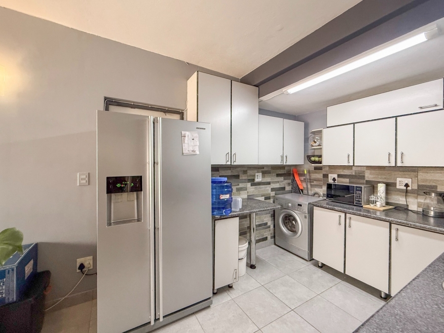 7 Bedroom Property for Sale in Melodie North West